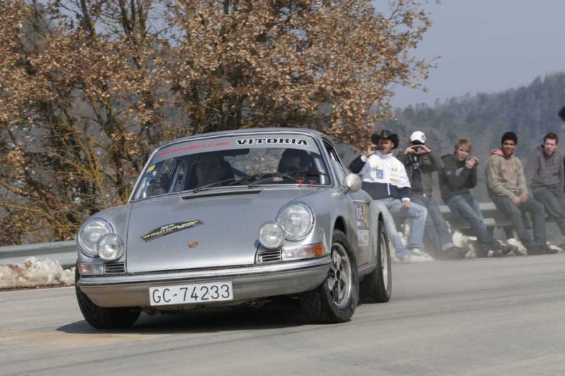 porsche911tgc74233lr.jpg